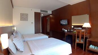 Oak Tree Emerald Hotel & Conventions Semarang