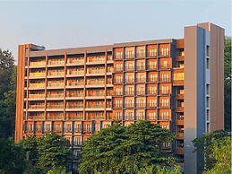 Oak Tree Emerald Hotel & Conventions Semarang