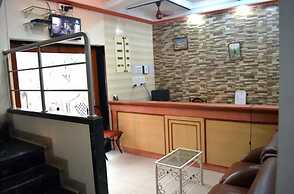 Hotel New Deepak