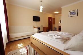 Hotel Rhein-Mosel-View