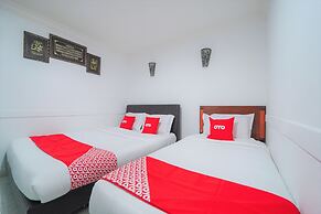 OYO 89850 Mutiara Motel