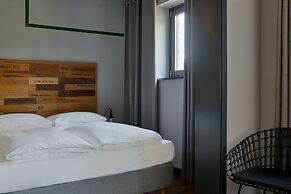 KRÖGER by Underdog Hotels