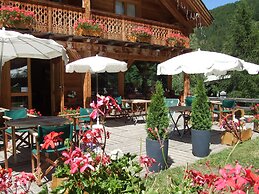 Chalet Hôtel L'Ecureuil