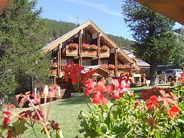 Chalet Hôtel L'Ecureuil