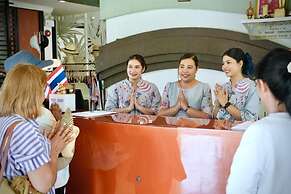 A-Te Chumphon Hotel