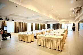A-Te Chumphon Hotel