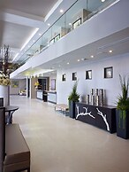 Homewood Suites by Hilton Hamilton, Ontario, Canada