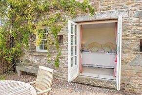 Alltybrain Farm Cottages
