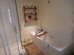 Alltybrain Farm Cottages