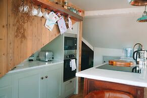 Bradleigh Lodge