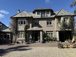 Bradleigh Lodge