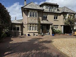 Bradleigh Lodge