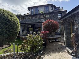 Bradleigh Lodge