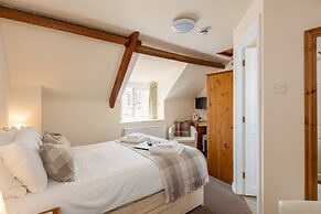 The Royal Oak Inn
