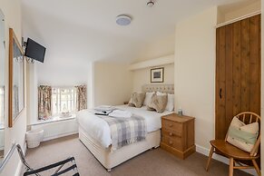The Royal Oak Inn
