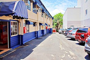Brisbane Manor Hotel