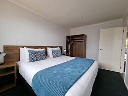 Antonio Mews Motel