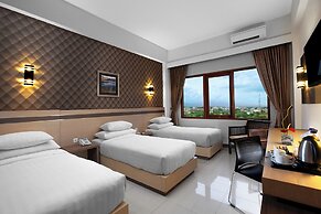 Lombok Raya Hotel