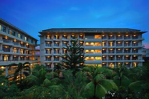 Lombok Raya Hotel