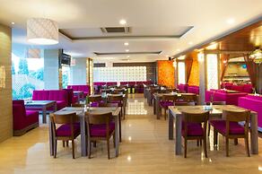 Lombok Raya Hotel