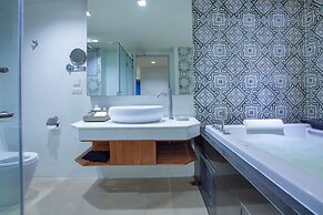 Zenmaya Oceanfront Phuket, Trademark Collection by Wyndham