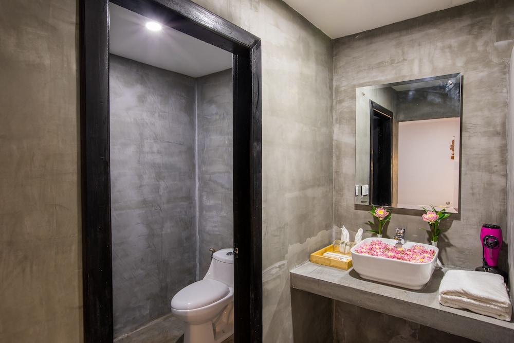 Ashia Hotel & Lounge