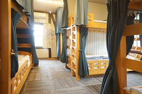 Sakura Guest House - Hostel