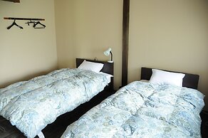 Sakura Guest House - Hostel