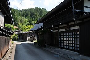 Sakura Guest House - Hostel