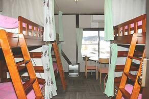 Sakura Guest House - Hostel
