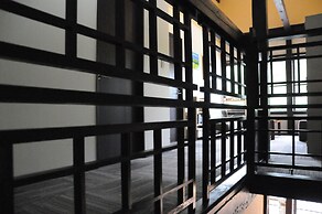 Sakura Guest House - Hostel