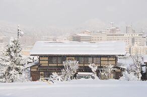 Sakura Guest House - Hostel