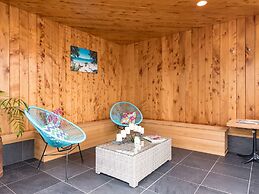 Outrigger Motel