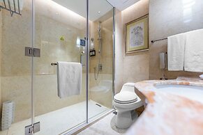 Xiamen C&D Hotel