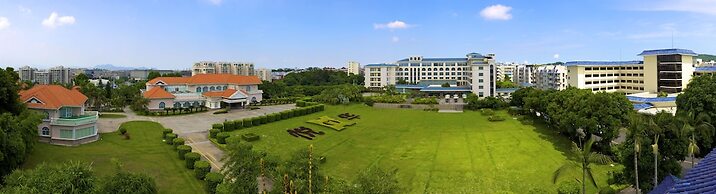 Xiamen C&D Hotel