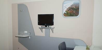 Hotel Cockpit