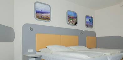 Hotel Cockpit