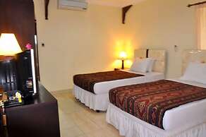 Gili T Resort