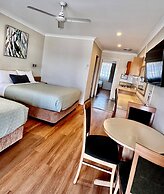 Colonial Terrace Motor Inn
