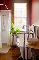 McHardy Lodge