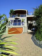 Sanctuary Palms