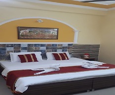 Hotel Ishan
