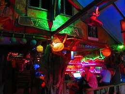 Lanta Emerald Bungalow