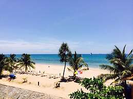 Lanta Il Mare Beach Resort