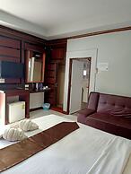 Lanta Paradise Beach Resort