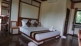 Lanta Miami Resort