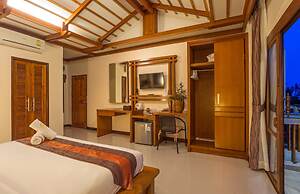 Lanta Miami Resort