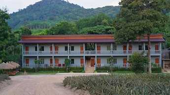 Lanta Miami Resort
