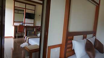 Lanta Miami Resort