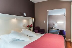 Hôtel CARRER Le Rhien